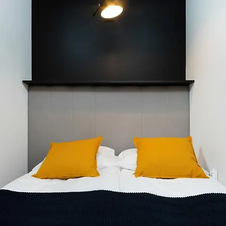 Prince Studio By Renters Апартаменты *